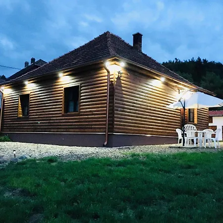 Holiday home Matrai Pinces Udvar *