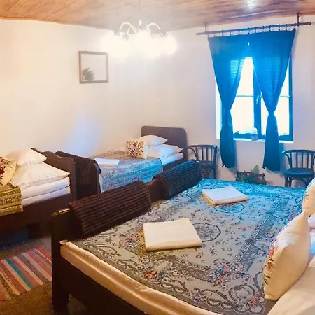Matrai Pinces Udvar Holiday home *