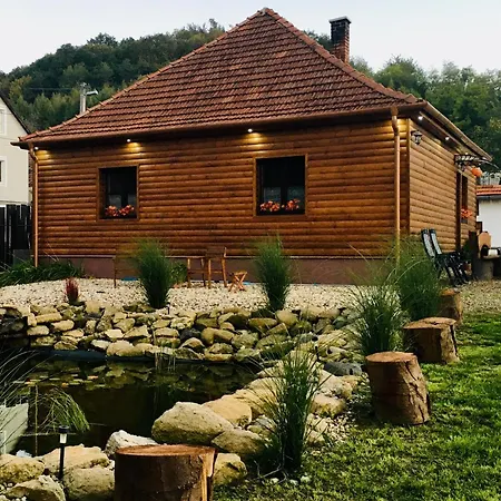 Matrai Pinces Udvar Case de vacanță Matramindszent
