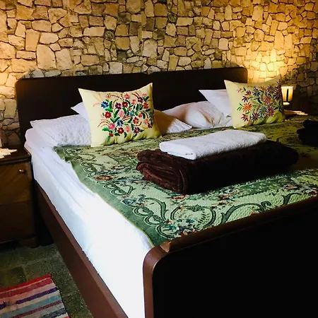 Holiday home Matrai Pinces Udvar *