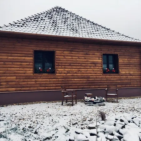 Matrai Pinces Udvar Case de vacanță Matramindszent